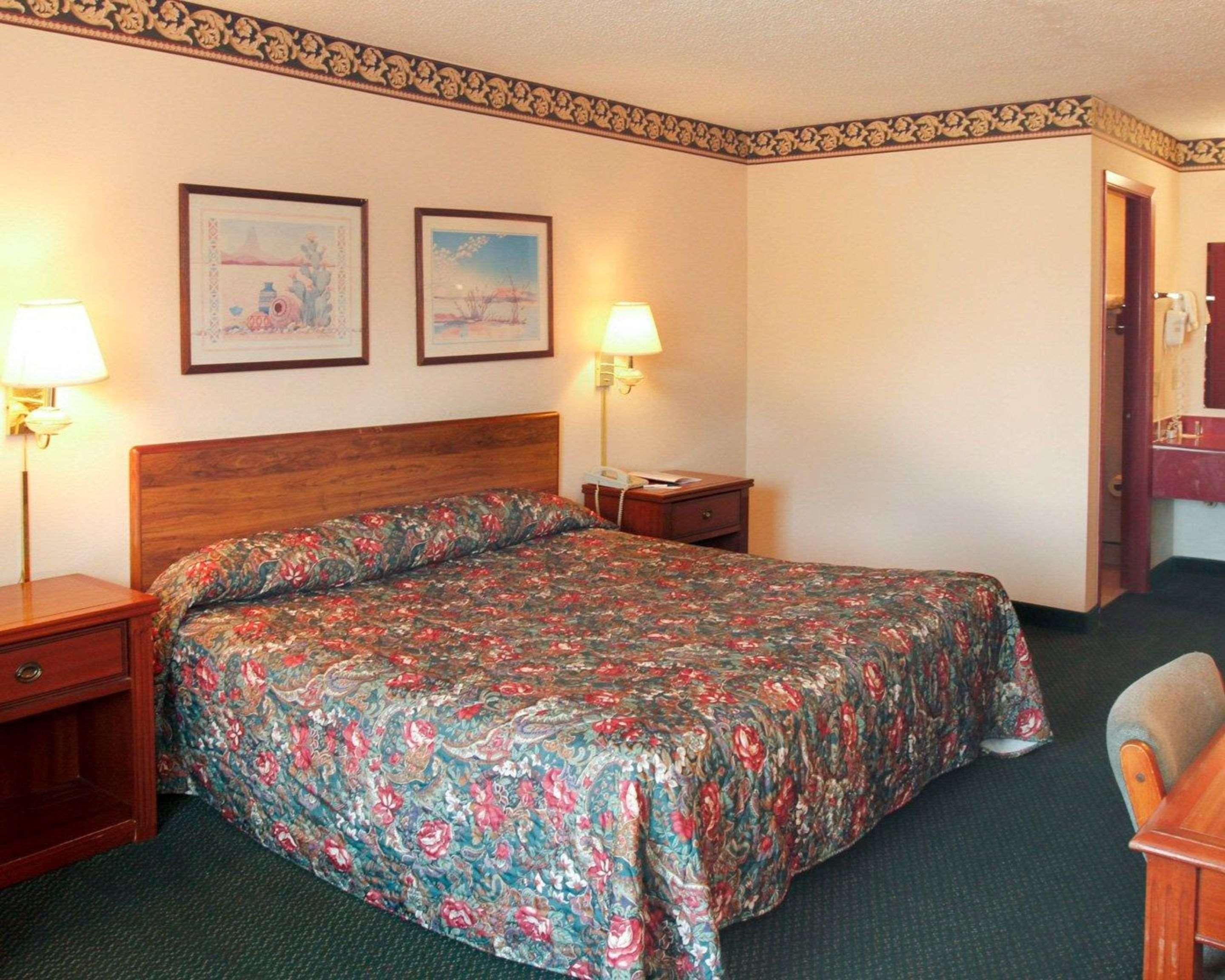 Rodeway Inn Greenwood Rom bilde