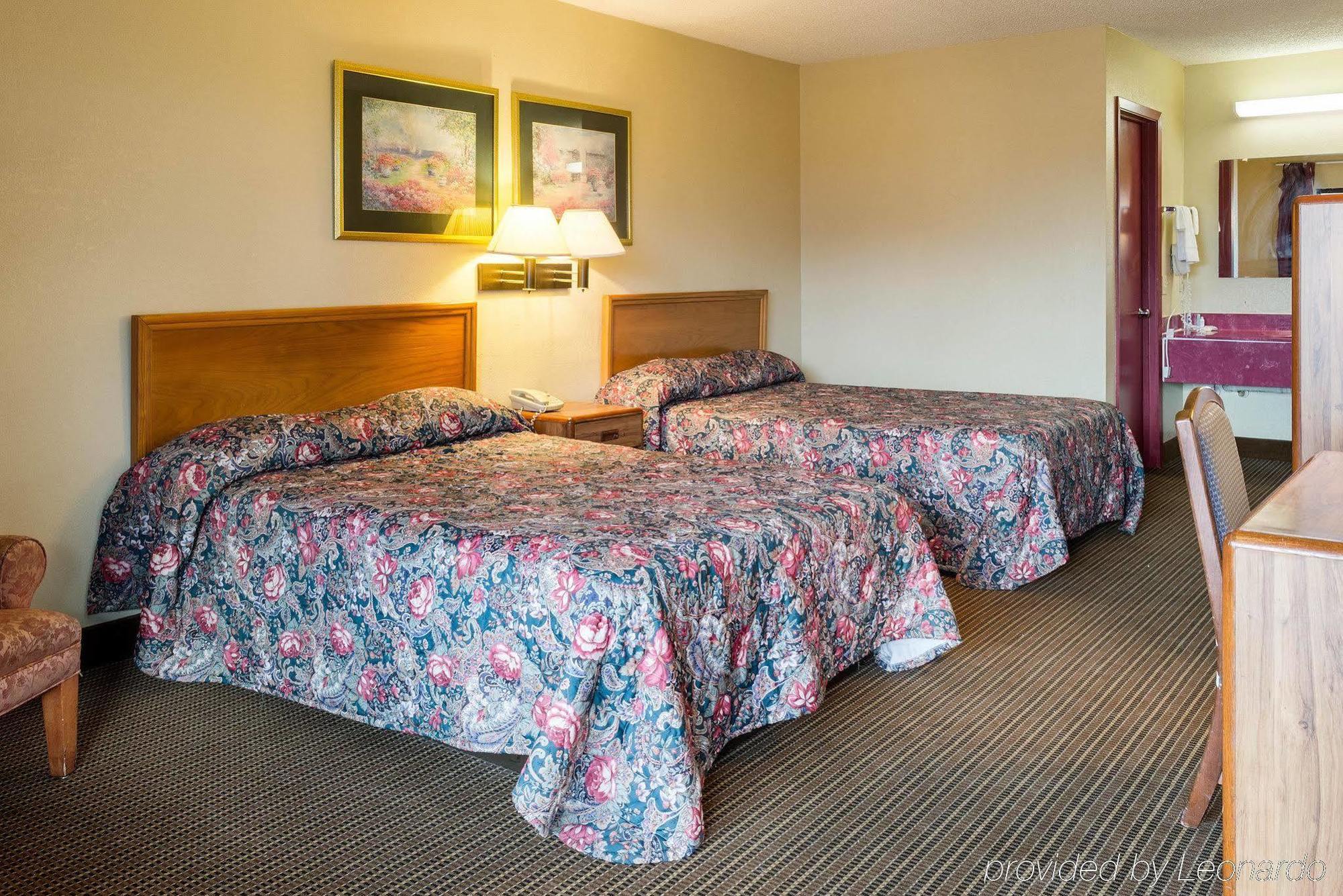 Rodeway Inn Greenwood Eksteriør bilde